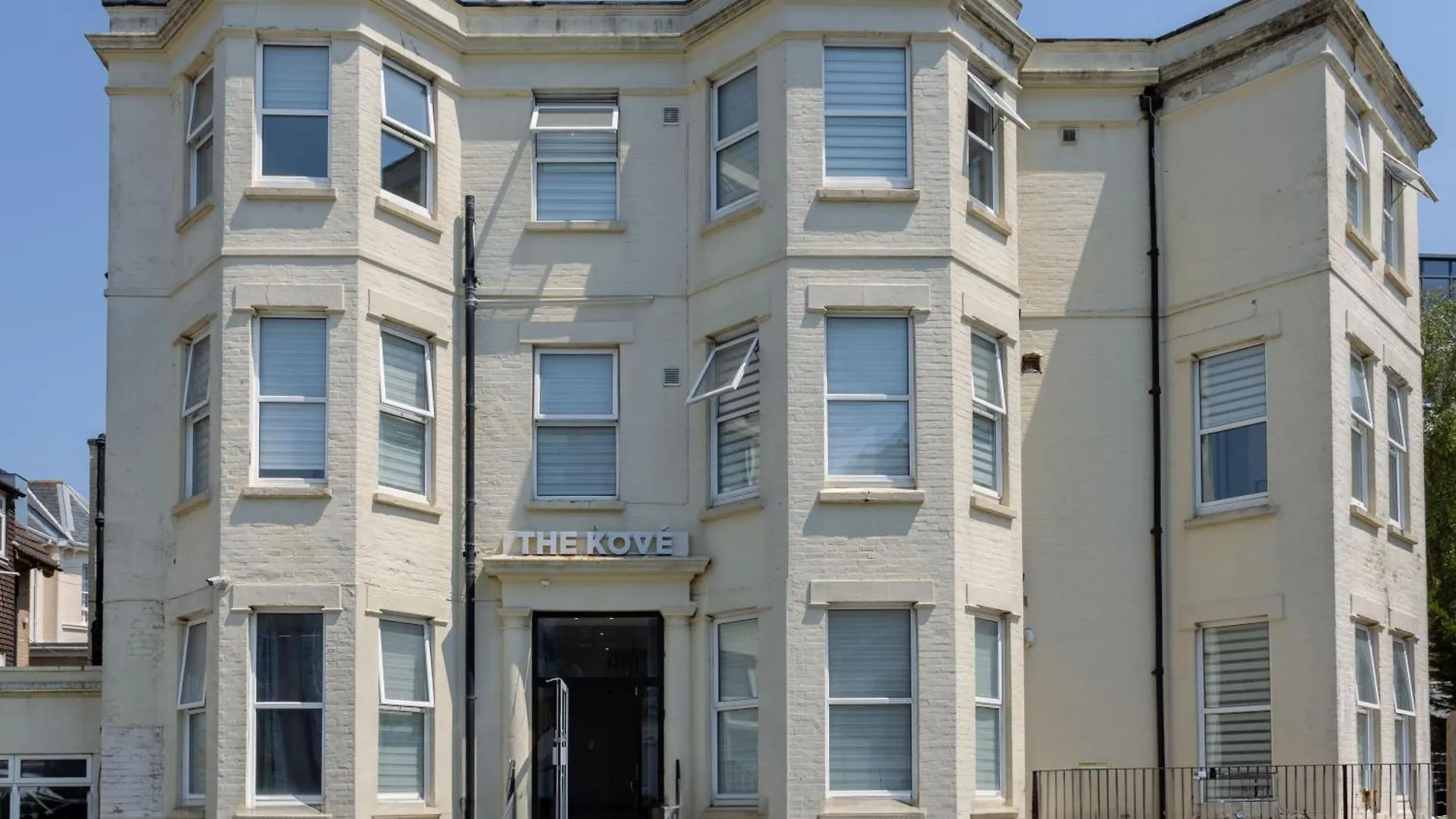 310, The Kove, West Hill Road contacts